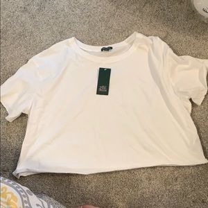 Short sleeved crop top